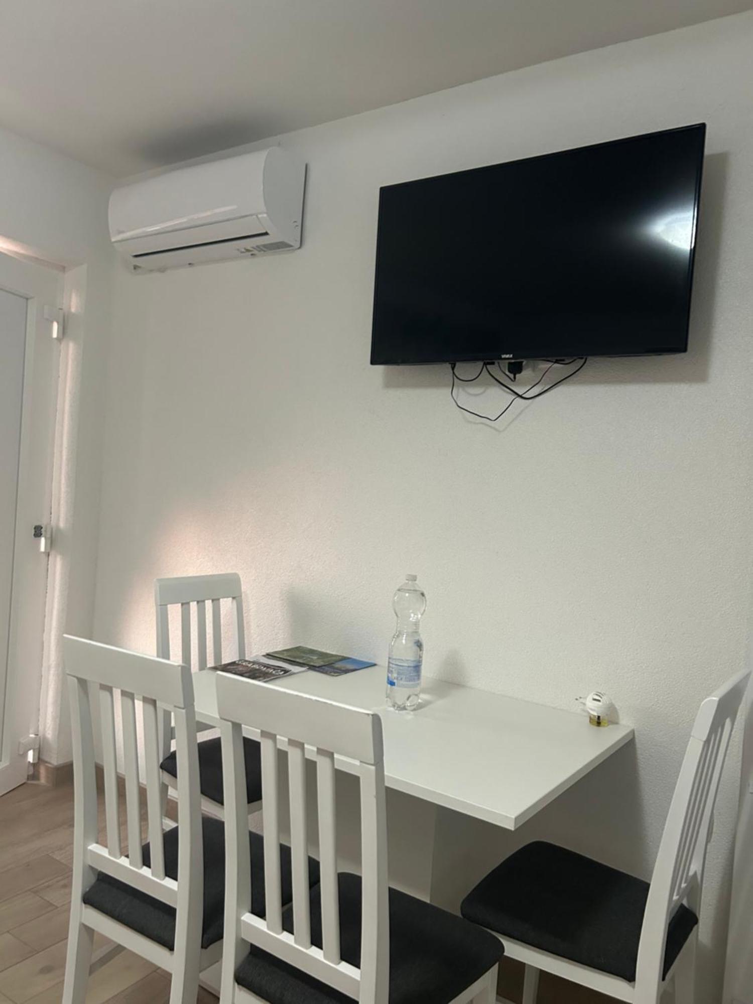 Apartments Gabriel 塞尼 外观 照片